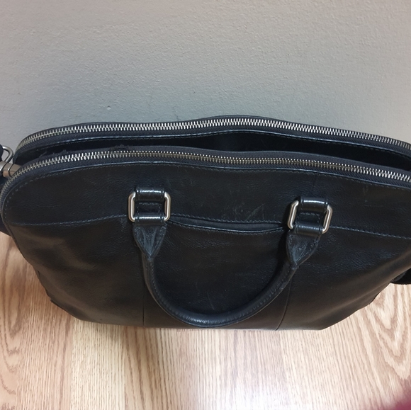 Fossil Messenger Double Zipper Bag - Picture 4 of 6